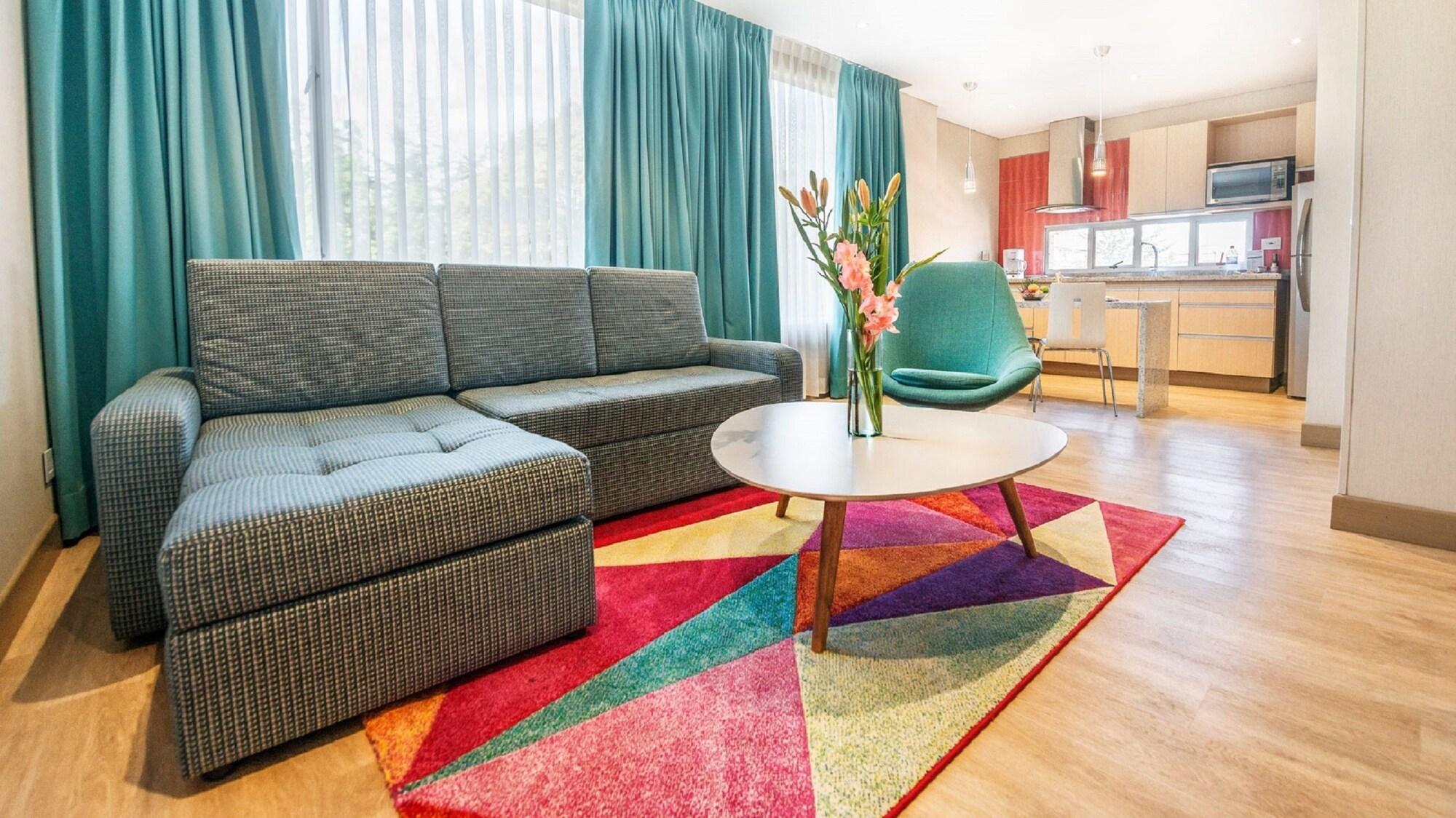 Hotel Plaza Suites Bogotá Kültér fotó