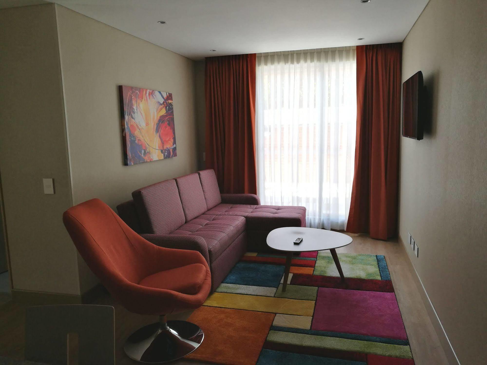 Hotel Plaza Suites Bogotá Kültér fotó