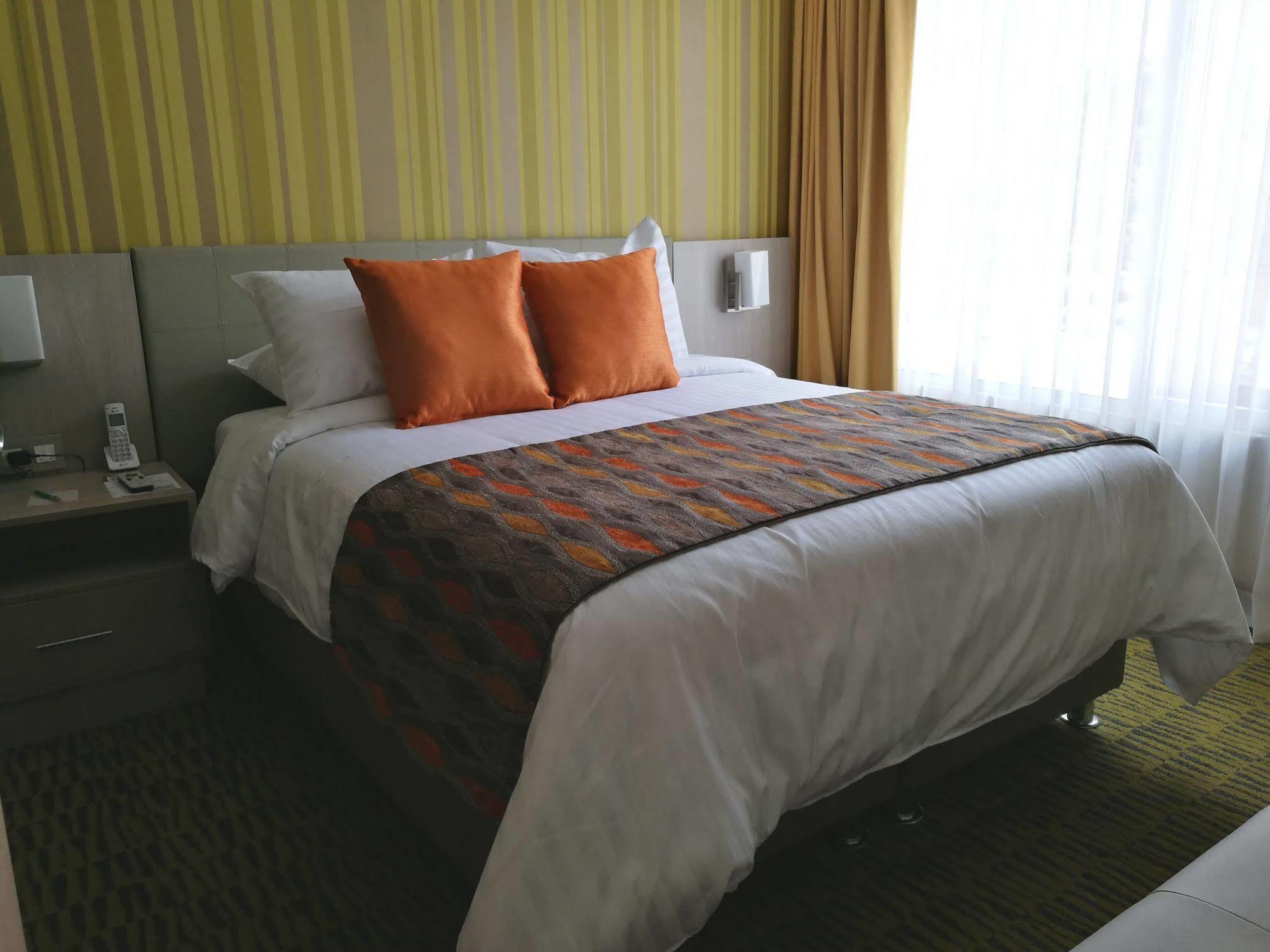 Hotel Plaza Suites Bogotá Kültér fotó