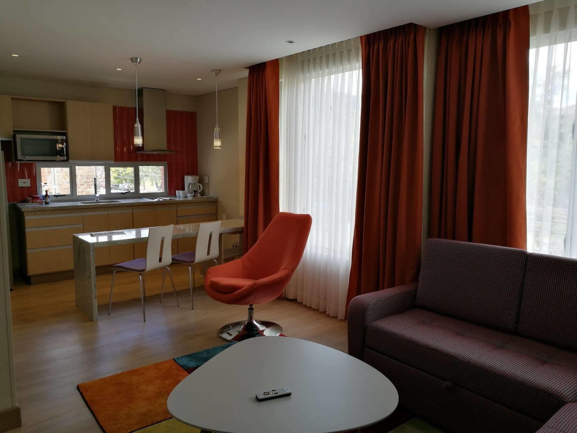 Hotel Plaza Suites Bogotá Kültér fotó
